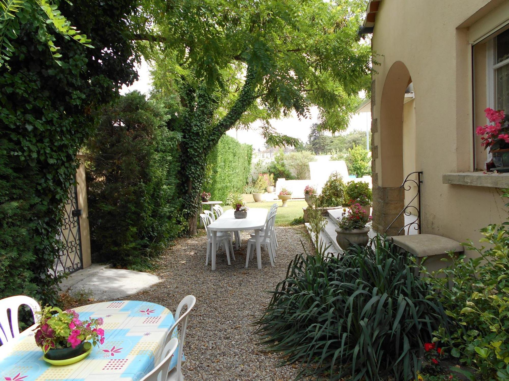 Les Tilleuls Bed & Breakfast